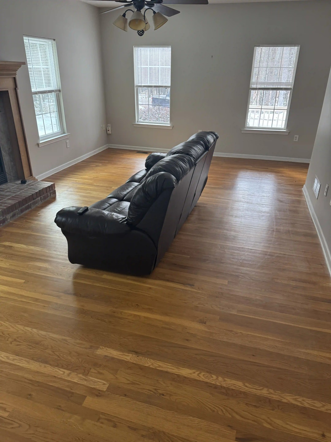 Hardwood install in livingroom